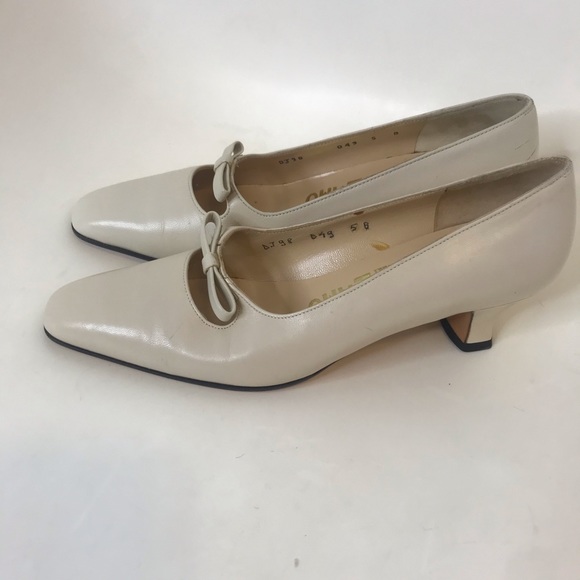 beige heels size 5